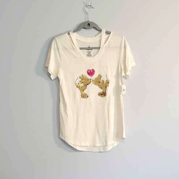 Disney Parks Women's Bling T-Shirt Mickey & Minnie Kiss Sequined Small NWT - Picture 1 of 7